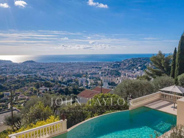 Vente maison 9 pièces Nice 06