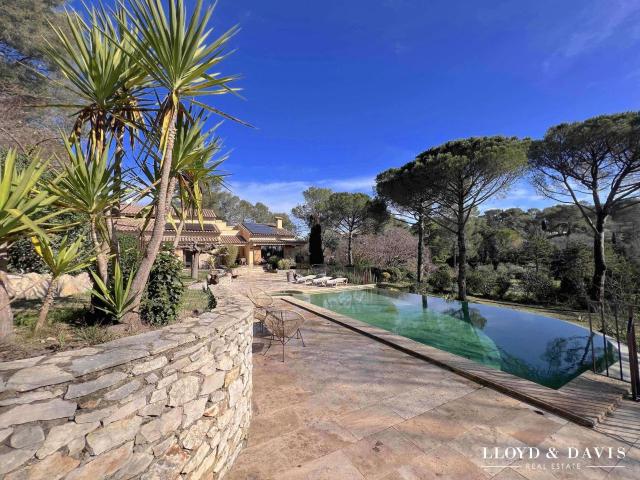 Vente maison 9 pièces Nîmes 30