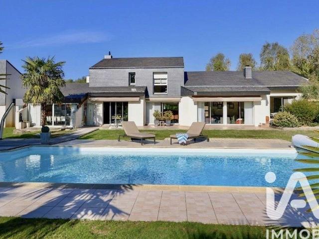 Vente maison 9 pièces Sautron 44