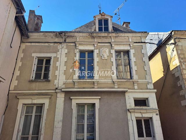 Vente maison 9 pièces Saint Calais 72