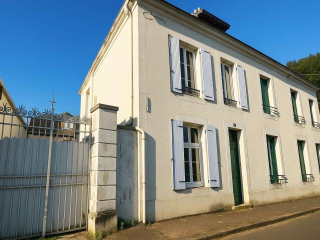 Vente maison 9 pièces Saint Calais 72