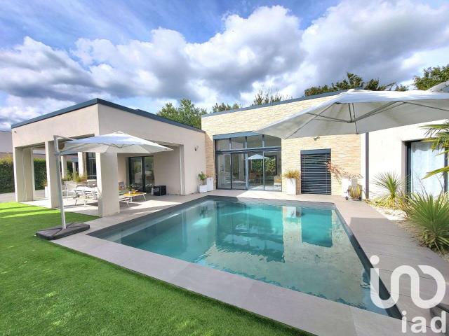 Vente maison 9 pièces Saint Cyr sur Loire 37