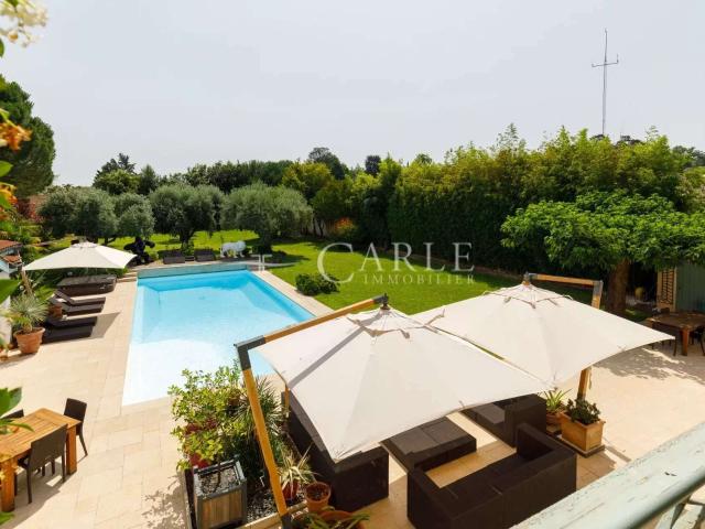 Vente maison 9 pièces Saint Bonnet de Mure 69