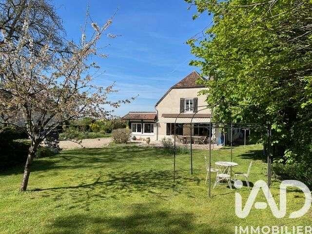 Vente maison 9 pièces Saint Hilaire les Andrésis 45