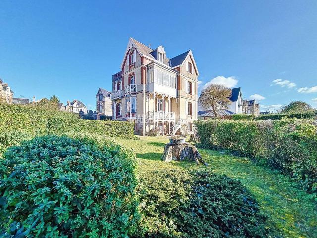 Vente maison 9 pièces Saint Lunaire 35