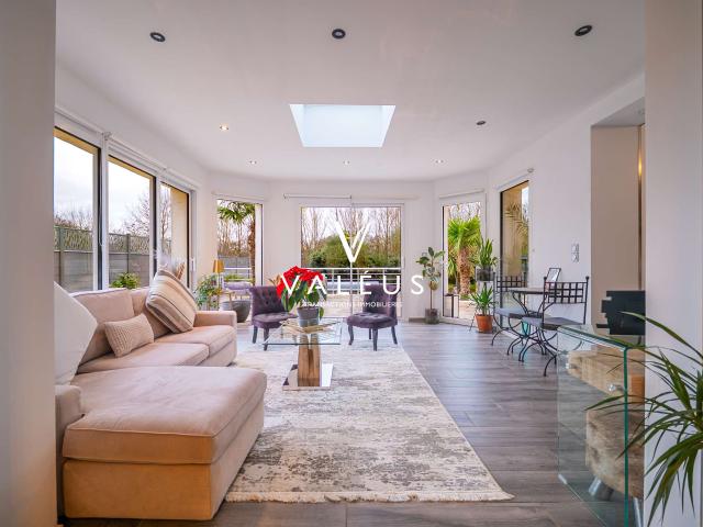 Vente maison 9 pièces Saint Saturnin 72