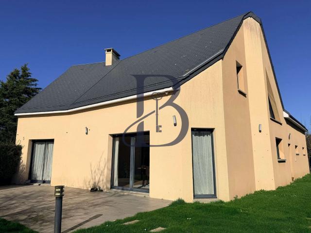 Vente maison 9 pièces Saint Sauveur la Pommeraye 50