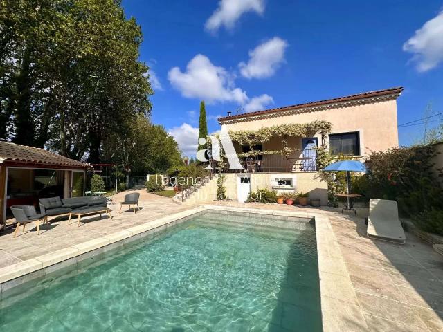 Vente maison 9 pièces Saint Rémy de Provence 13