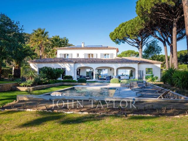 Vente maison 9 pièces Sainte Maxime 83
