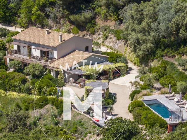 Vente maison 9 pièces Sari d'Orcino 20