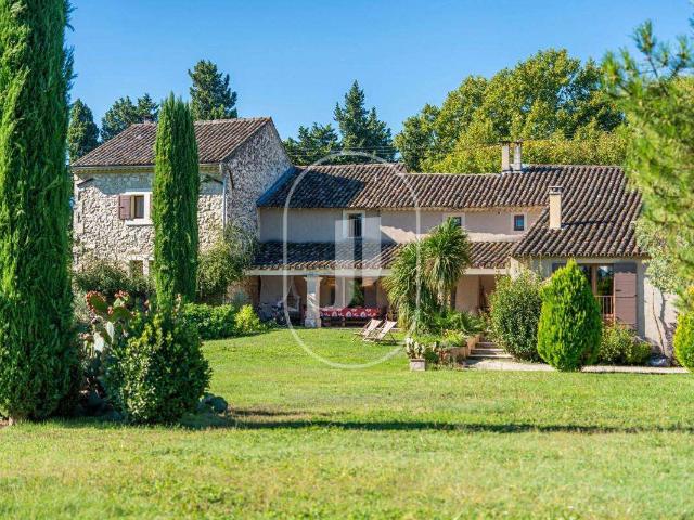 Vente maison 9 pièces Plan d'Orgon 13