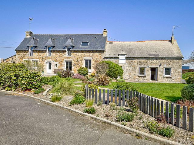 Vente maison 9 pièces Plestan 22