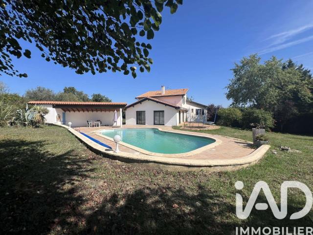 Vente maison 9 pièces Rauzan 33