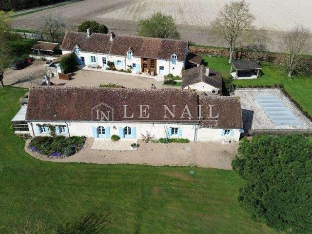 Vente maison 9 pièces Richelieu 37