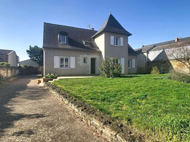 Vente maison 9 pièces Varrains 49
