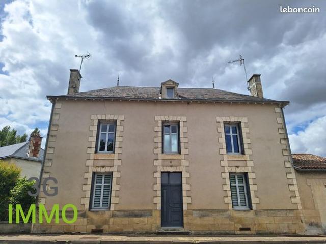 Vente | Maison ancienne | 7p | 4ch | 226 m² | Sommières du Clain | Expo Nord Est/Sud Ouest | Terrasse · Jardin