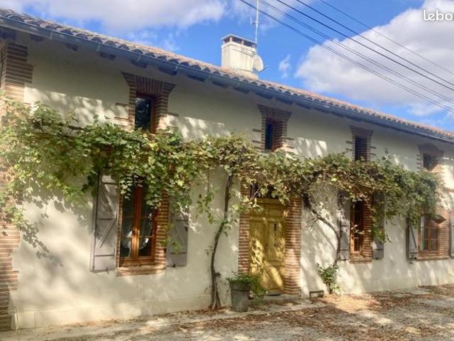 Vente | Maison ancienne | 7p | 5ch | 238 m² | L'Isle Jourdain | Expo Nord/Ouest/Sud | Terrasse · Jardin