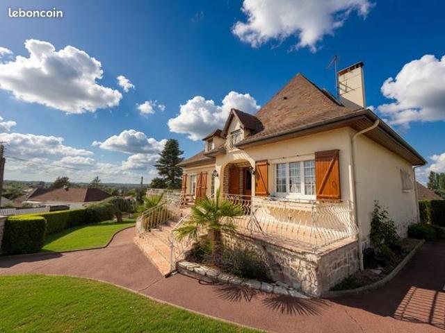 Vente | Maison ancienne | 6p | 3ch | 167 + 122 m² | Dordives | Expo Est/Nord/Ouest/Sud | Terrasse · Balcon