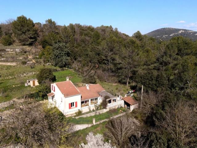 Vente Maison aux abords de la nature, à Rians 83560