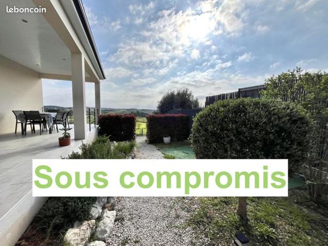 Vente maison avec vue imprenable de 107m2 COMBAILLAUX