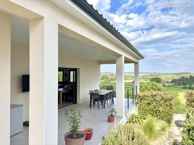 Vente maison avec vue imprenable de 107m2 COMBAILLAUX