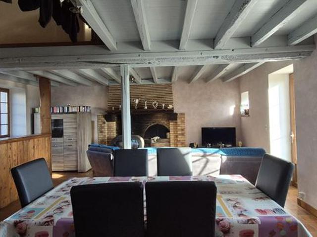 Vente | Maison avec dépendance | 100 m² | Moutier Malcard | Terrasse · Jardin