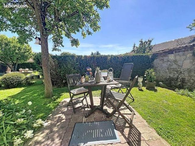 Vente | Maison avec dépendance | 10p | 6ch | 200 m² | Jonquières | Expo Est/Ouest | Terrasse · Jardin