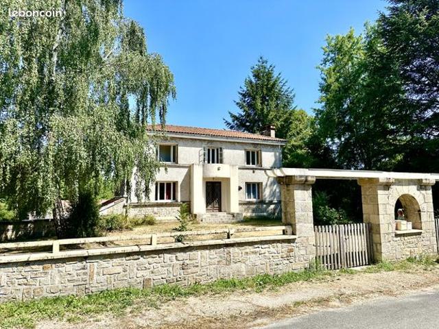 Vente | Maison bourgeoise | 4p | 3ch | 115 m² | Sousceyrac en Quercy | Jardin
