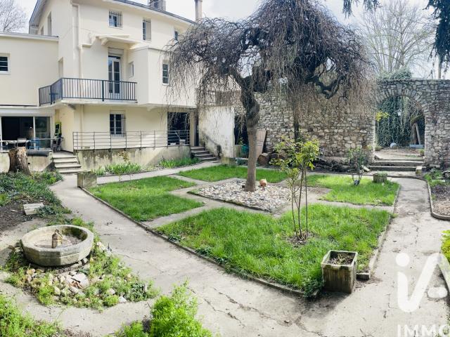 Vente Maison d'architecte 10 pièces