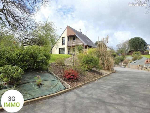 Vente | Maison d'architecte | 6p | 4ch | 118.00 m² | Gourin | Expo Sud | Terrasse · Balcon · Jardin