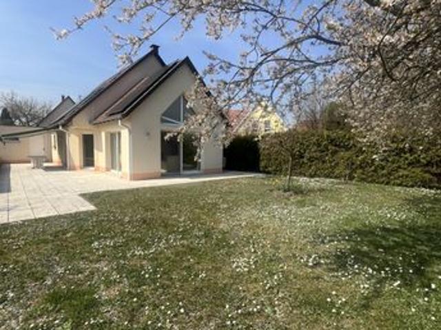 Vente | Maison d'architecte | 6p | 4ch | 135 m² | Eschau | Expo Sud Est | Terrasse · Jardin