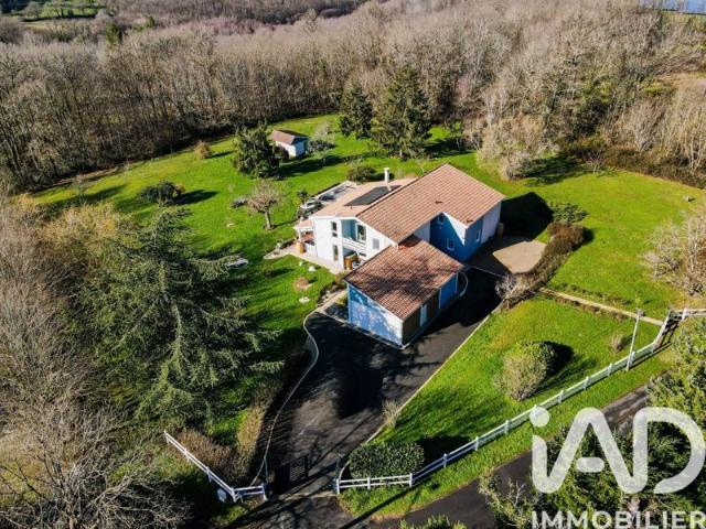 Vente Maison d'architecte 8 pièces