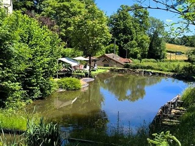 Vente Maison de campagne 10 pièces 210m² Sivignon