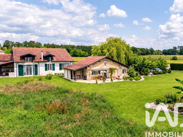 Vente Maison de campagne 11 pièces