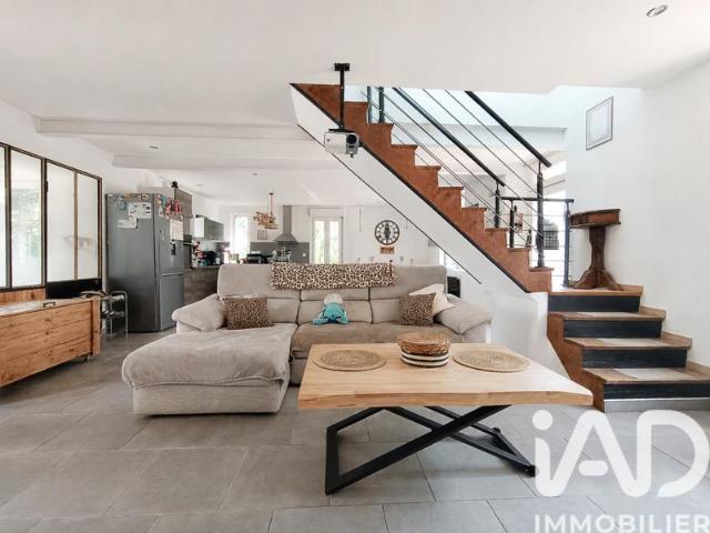 Vente Maison de campagne 7 pièces