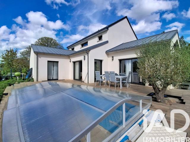 Vente Maison de campagne 8 pièces 149m² Tinténiac