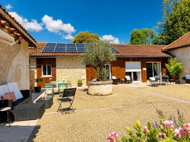 Vente Maison de campagne 8 pièces 240m² Montrem