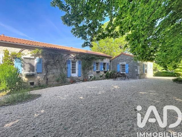 Vente Maison de campagne 8 pièces