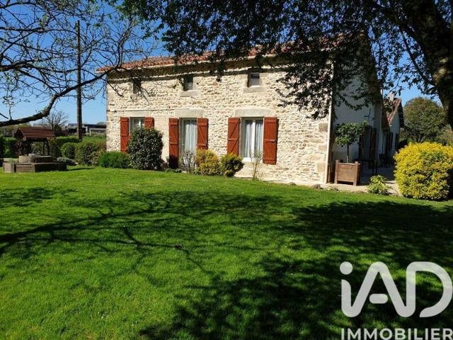 Vente Maison de campagne 8 pièces