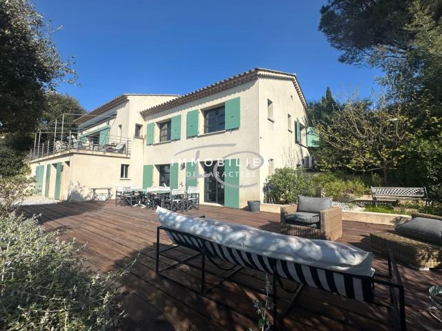 Vente maison de caractère 6 Pièce s 200m² Gassin