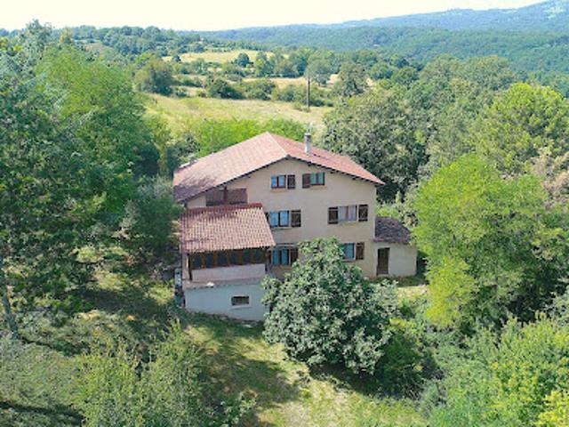 Vente Maison de bourg 16 pièces 278 m2 Figeac