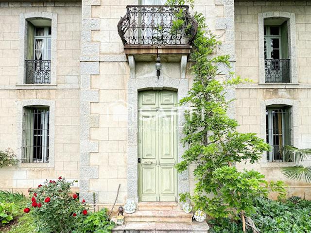 Vente Maison de maître 17 pièces 430 m2 Vernet les Bains