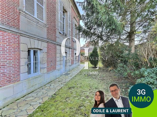 Vente Maison de maître 10 pièces 246 m2 Clermont