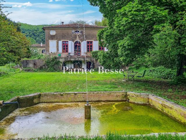 Vente Maison 10 pièces 308 m2 Ganges