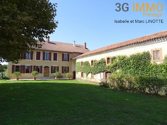Vente Maison de maître 12 pièces 422 m2 Le Frêche