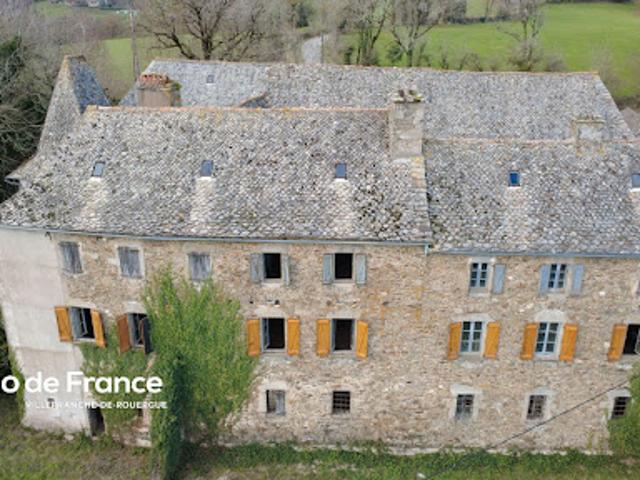 Vente Maison de maître 12 pièces 335 m2 Rieupeyroux