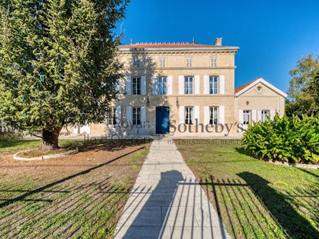 Vente Maison de maître 13 pièces 500 m2 Cognac