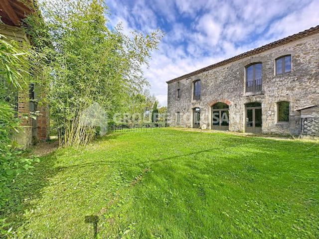 Vente Maison de maître 4 pièces 333 m2 Revel