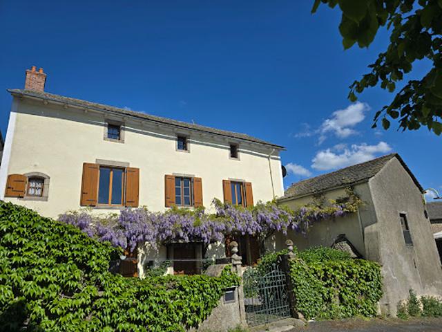 Vente Maison de maître 6 pièces 156 m2 Arvieu