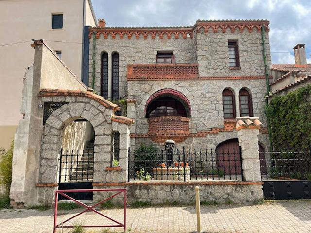 Vente Maison de maître 6 pièces 128 m2 Anduze